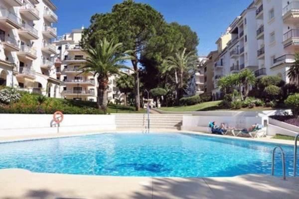 דירות מארבלה Impresionante Loft En Puerto Banus A Pie De Playa מראה חיצוני תמונה