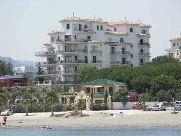 דירות מארבלה Impresionante Loft En Puerto Banus A Pie De Playa מראה חיצוני תמונה